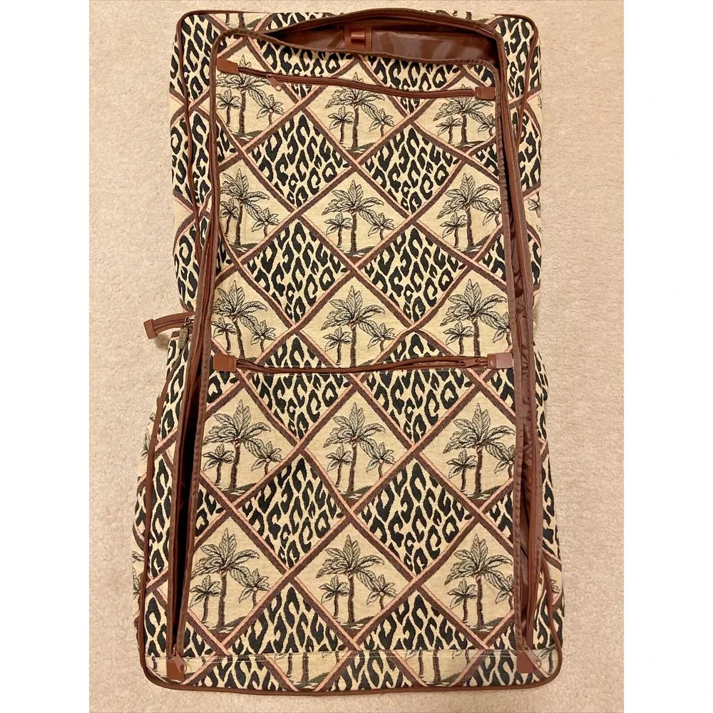 VINTAGE AMERICANA BY SHARIF Tapestry Palm Tree Shoulder GARMENT BAG 37